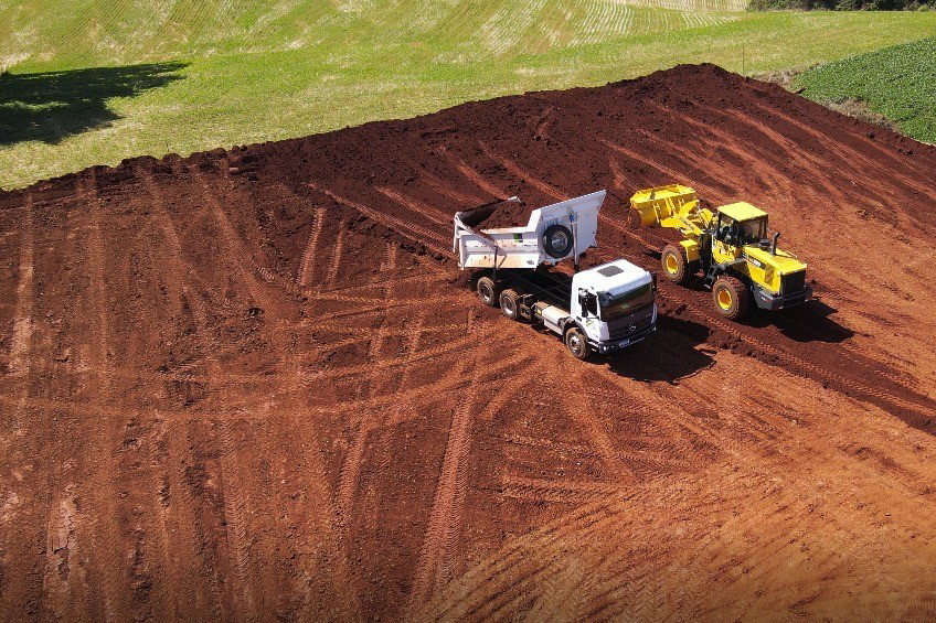 Com aporte de R$ 1,46 bilh&atilde;o, Paran&aacute; amplia frota de m&aacute;quinas agr&iacute;colas nos munic&iacute;pios