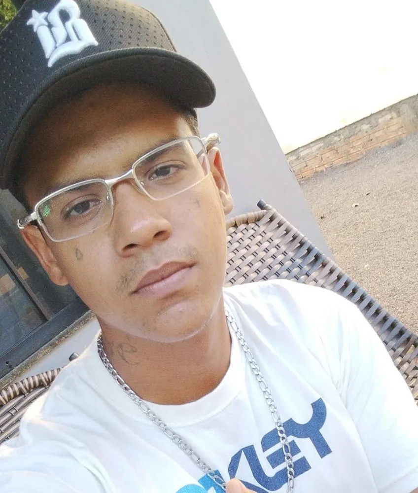 Jovem morre no hospital ap&oacute;s ser alvejado por cinco tiros em Palotina