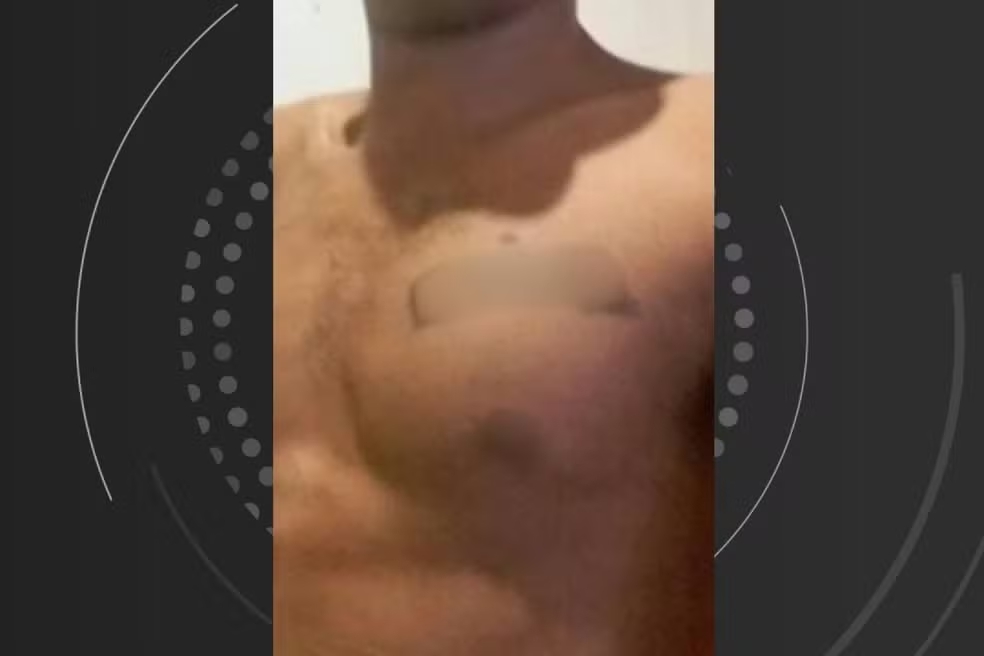 Adolescente do Paran&aacute; mata pai com facada no peito, onde v&iacute;tima tinha tatuado nome do filho