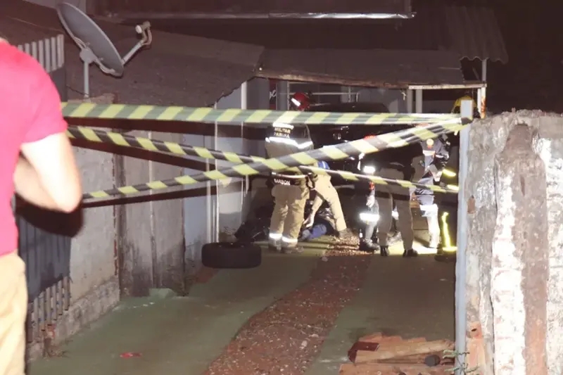 Homem morre ap&oacute;s ser atropelado pelo pr&oacute;prio carro em Campo Mour&atilde;o