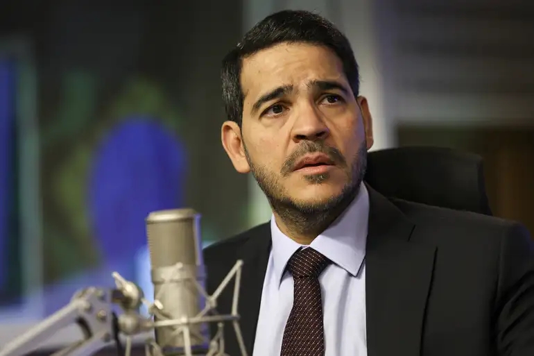 Sabatina de Jorge Messias &eacute; marcada para o dia 10 de dezembro