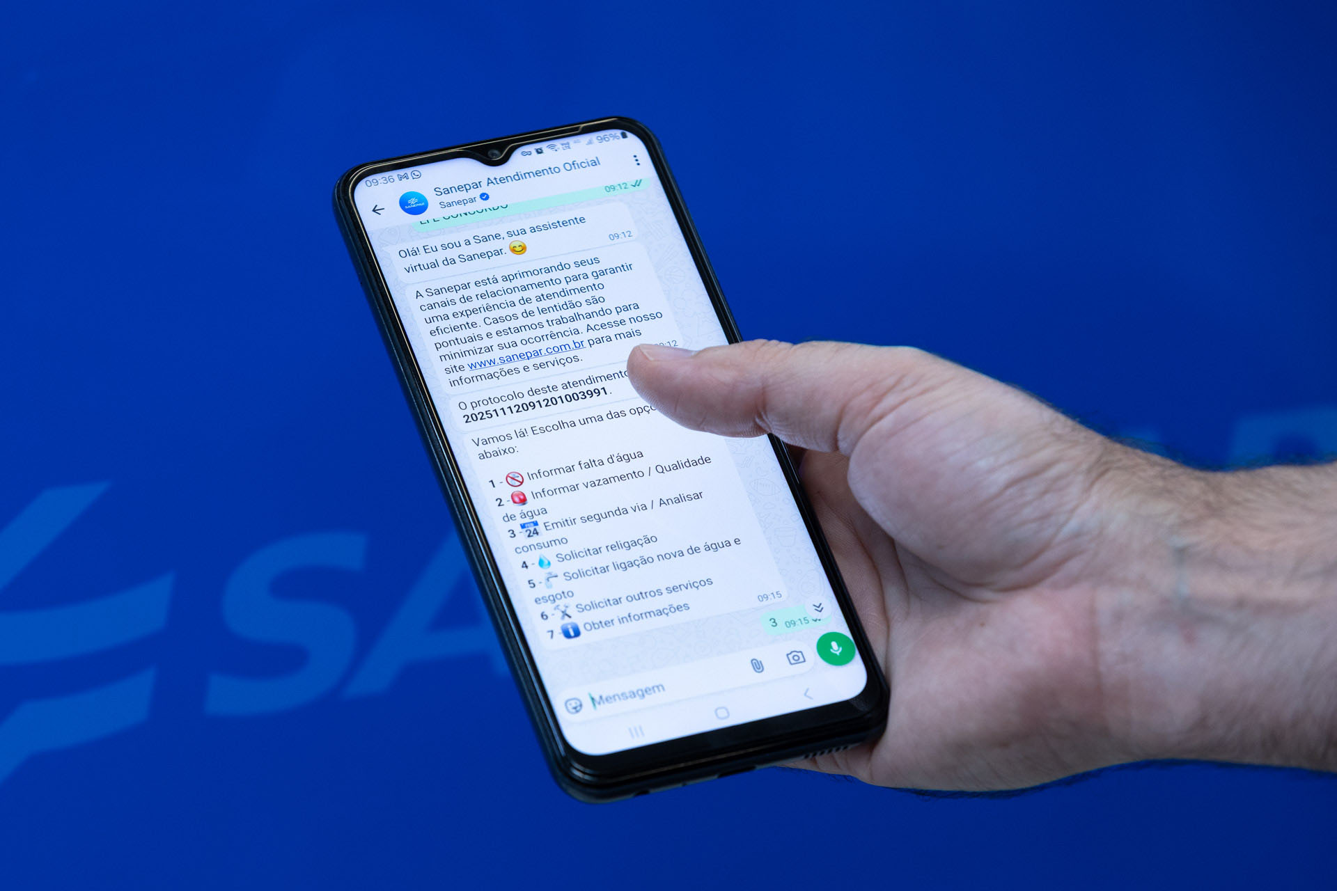 Sem sair de casa: Sanepar lan&ccedil;a renegocia&ccedil;&atilde;o de d&iacute;vidas via WhatsApp