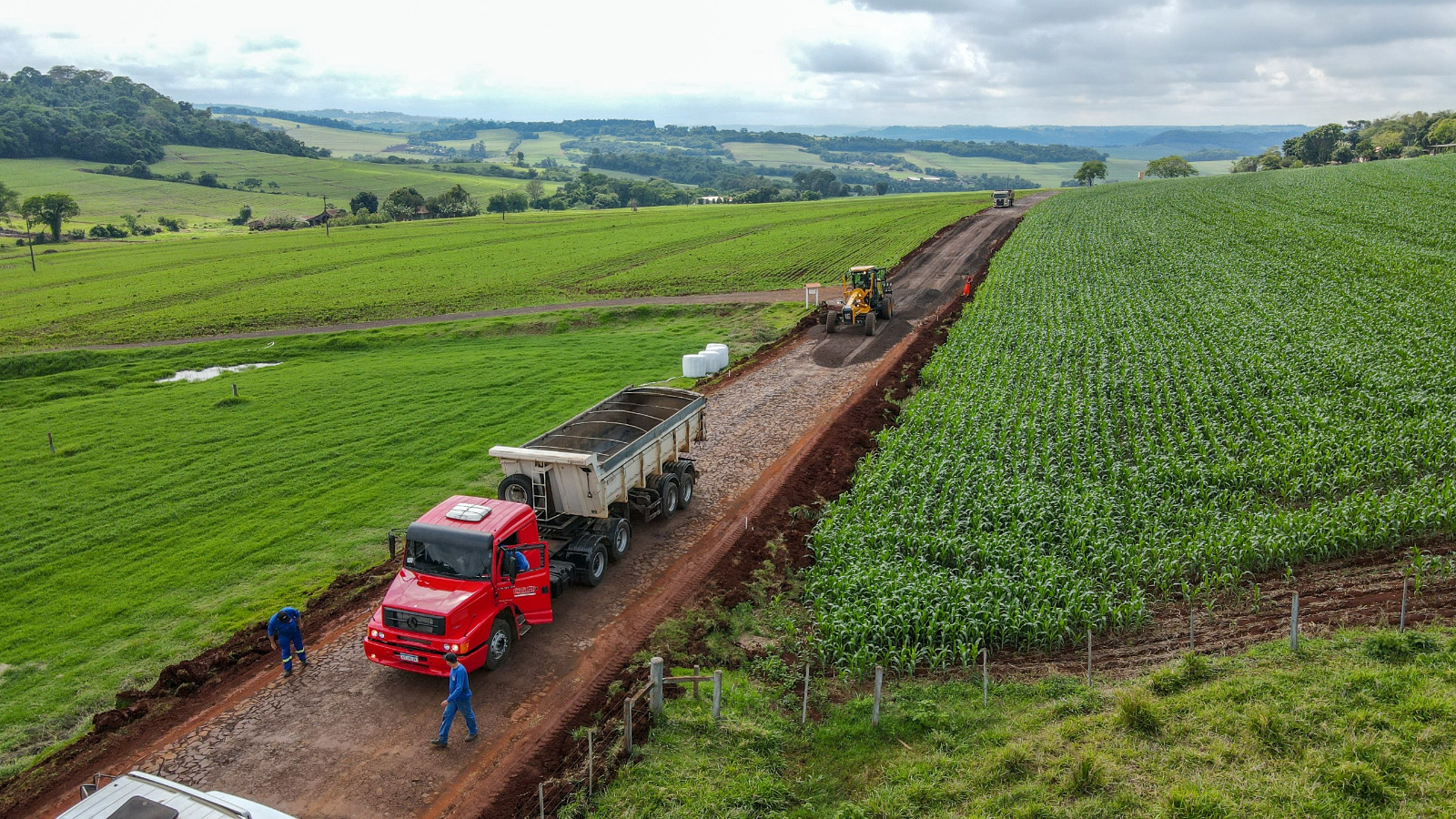 Iniciadas as obras para asfaltamento da primeira etapa da estrada entre Margarida e Linha S&atilde;o Crist&oacute;v&atilde;o