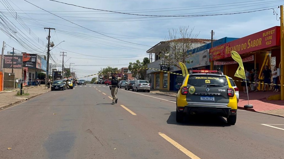 Homem &eacute; morto a tiros no bairro Santa Cruz, em Cascavel